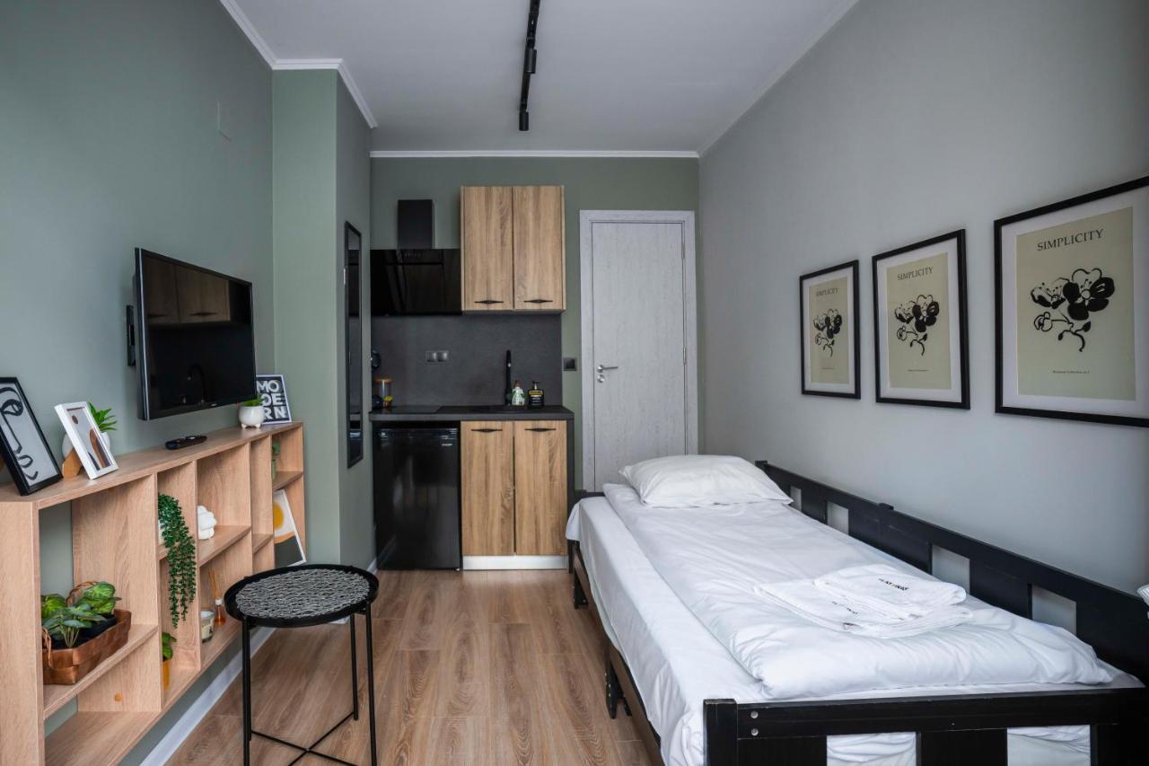 Tom Thumb & Thumbelina ~ 2 Private Rooms In Sofia Center Екстериор снимка